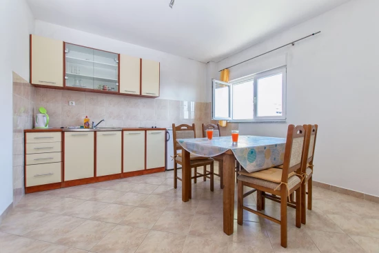 Apartmán Střední Dalmácie - Podstrana DA 8654 N1