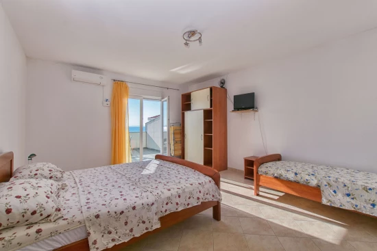 Apartmán Střední Dalmácie - Podstrana DA 8654 N1