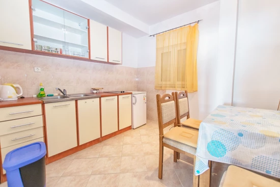 Apartmán Střední Dalmácie - Podstrana DA 8654 N1