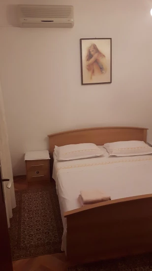 Apartmán Střední Dalmácie - Staniči DA 8664 N2