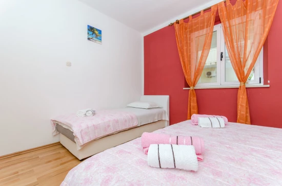 Apartmán Střední Dalmácie - Baška Voda DA 8665 N2