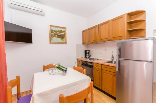 Apartmán Střední Dalmácie - Baška Voda DA 8665 N2