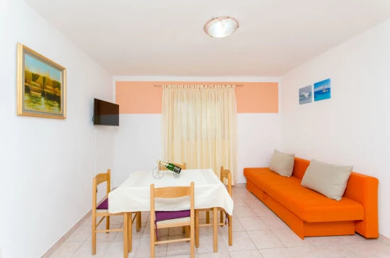 Apartmán Střední Dalmácie - Baška Voda DA 8665 N3