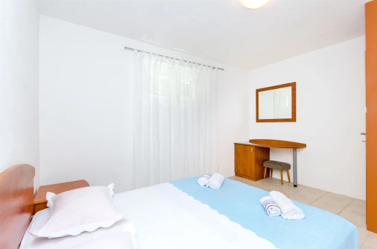 Apartmán Střední Dalmácie - Baška Voda DA 8665 N3