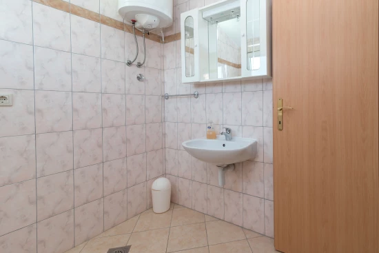 Apartmán Střední Dalmácie - Slatine (Čiovo) DA 8667 N3