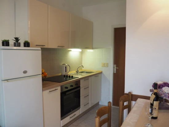 Apartmán Střední Dalmácie - Sevid DA 8668 N1