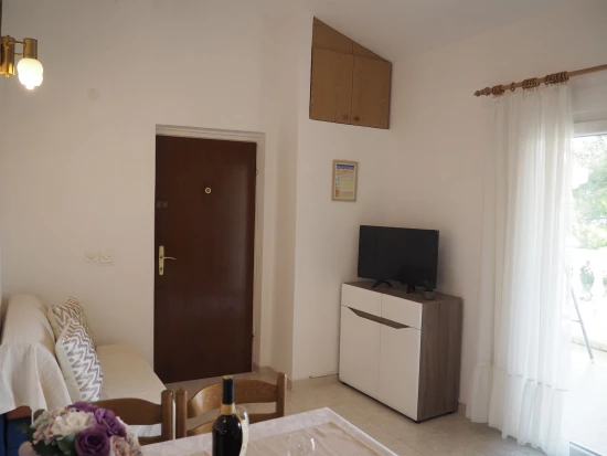 Apartmán Střední Dalmácie - Sevid DA 8668 N1