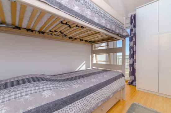 Apartmán Střední Dalmácie - Okrug Gornji DA 8694 N1