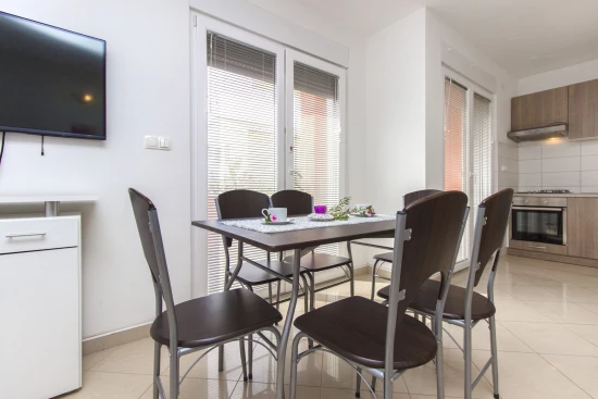 Apartmán Severní Dalmácie - Jadrija (Vodice) DA 8713 N2