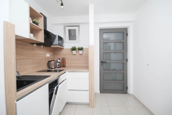 Apartmán Severní Dalmácie - Vodice DA 8715 N1