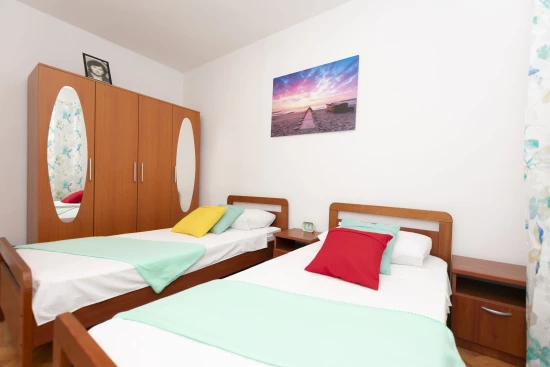 Apartmán Střední Dalmácie - Kaštela DA 8728 N2