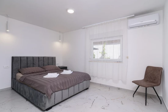 Apartmán Střední Dalmácie - Trogir DA 8739 N2