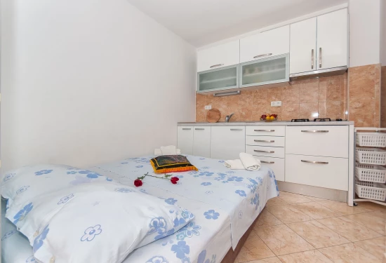 Apartmán Střední Dalmácie - Omiš DA 8742 N4