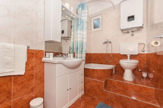 Apartmán Střední Dalmácie - Omiš DA 8742 N4