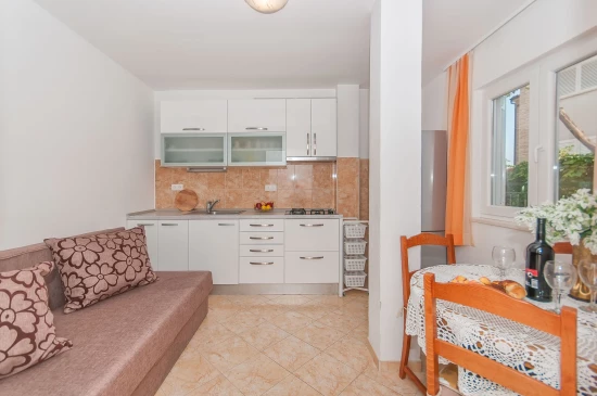 Apartmán Střední Dalmácie - Omiš DA 8742 N4