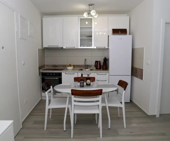 Apartmán Střední Dalmácie - Podstrana DA 8752 N1