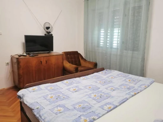 Apartmán Severní Dalmácie - Raslina (Šibenik) DA 8757 N1