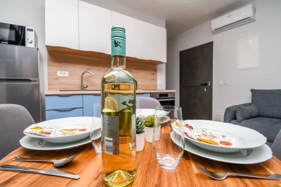 Apartmán Střední Dalmácie - Okrug Gornji DA 8758 N3