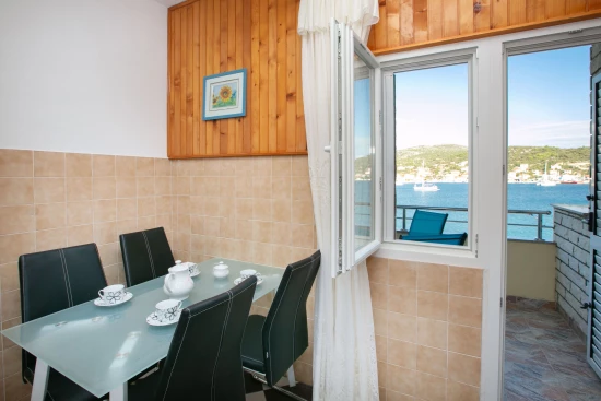 Apartmán Střední Dalmácie - Vinišće DA 8759 N2