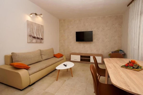 Apartmán Severní Dalmácie - Vodice DA 8760 N1