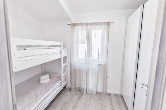 Apartmán Střední Dalmácie - Podstrana DA 8761 N1