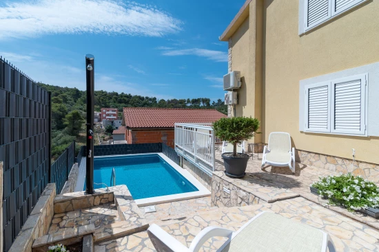 Apartmán Střední Dalmácie - Trogir DA 8767 N1