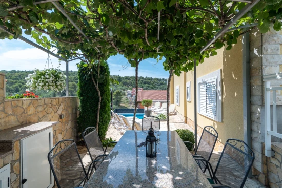 Apartmán Střední Dalmácie - Trogir DA 8767 N1