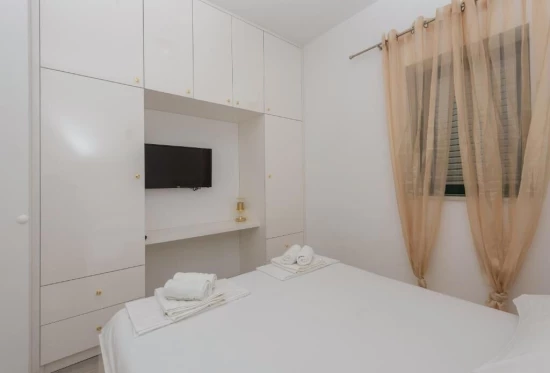 Apartmán Střední Dalmácie - Makarska DA 8768 N1