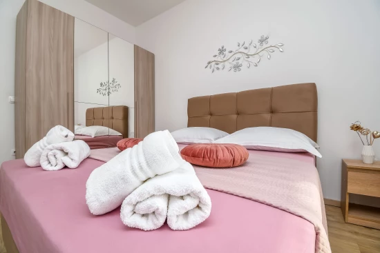 Apartmán Střední Dalmácie - Kaštela DA 8770 N1