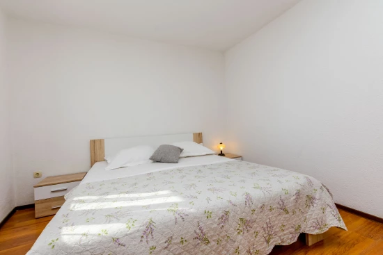 Apartmán Střední Dalmácie - Omiš DA 8777 N1