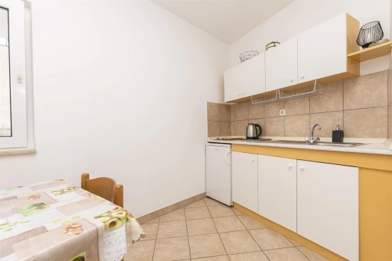 Apartmán Střední Dalmácie - Omiš DA 8777 N2