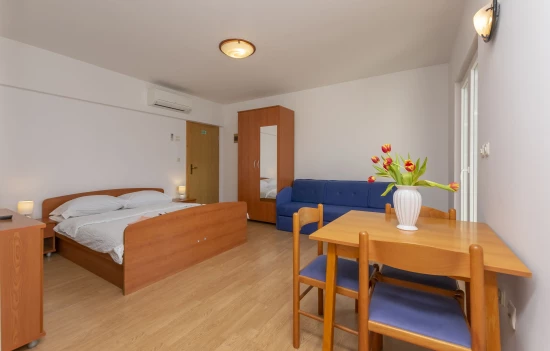 Apartmán Střední Dalmácie - Jesenice DA 8778 N2