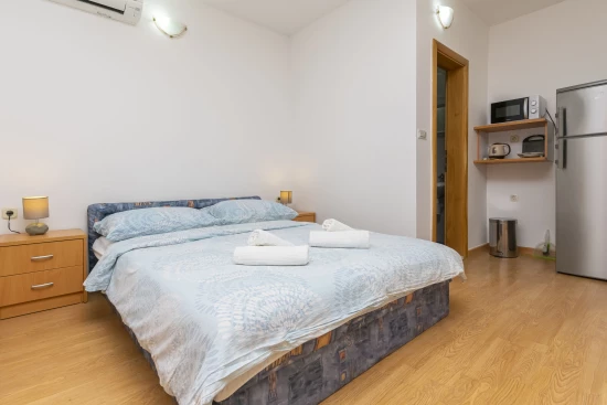 Apartmán Střední Dalmácie - Jesenice DA 8778 N4