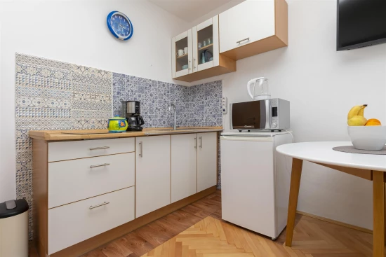 Apartmán Střední Dalmácie - Omiš DA 8781 N1