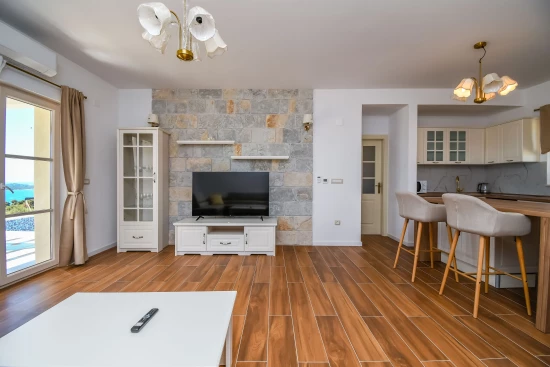 Vila Severní Dalmácie - Kalebova Luka (Ražanj) DA 8806 N1