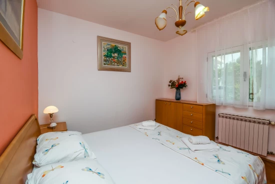 Apartmán Střední Dalmácie - Marina DA 8815 N1