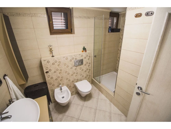 Apartmán Střední Dalmácie - Okrug Gornji DA 8842 N3