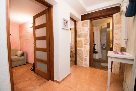 Apartmán Severní Dalmácie - Pirovac DA 9866 N1