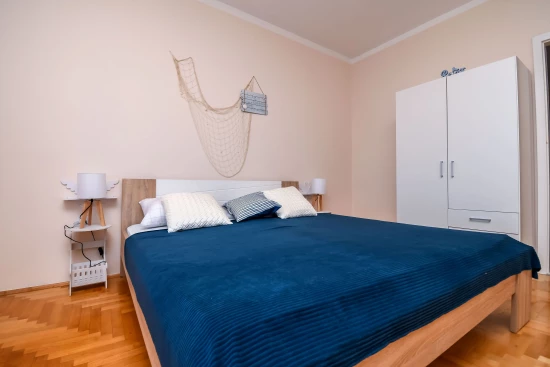 Apartmán Střední Dalmácie - Okrug Gornji DA 9875 N3