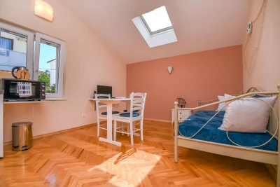 Apartmán Střední Dalmácie - Okrug Gornji DA 9875 N5