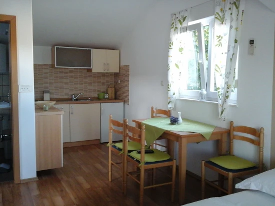 Apartmán Severní Dalmácie - Vodice DA 9889 N3