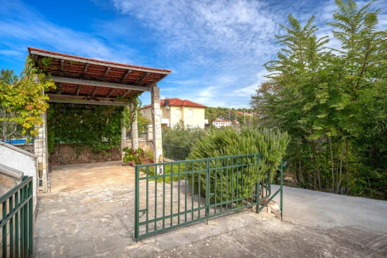 Vila s bazénem Ostrov Hvar - Vrboska OS 10558 N1