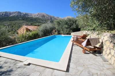 Vila s bazénem Ostrov Krk - Baška OS 10578 N1