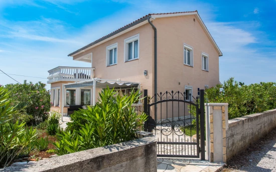 Vila Ostrov Krk - Linardići OS 10910 N1