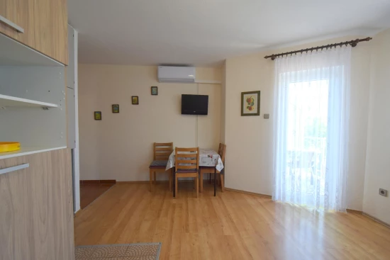 Apartmán Ostrov Krk - Vantačići (Malinska) OS 10918 N2