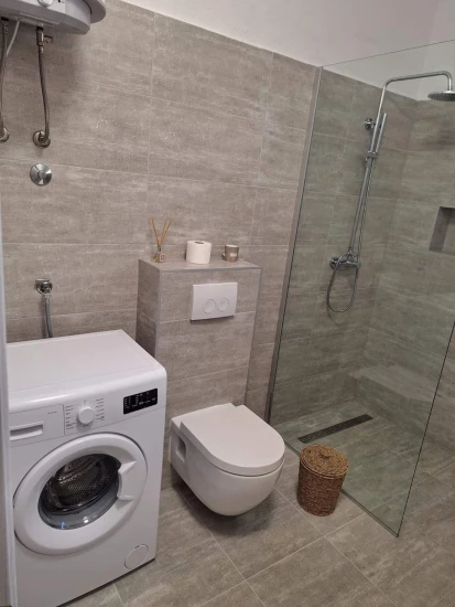 Apartmán Střední Dalmácie - Podstrana DA 9933 N1