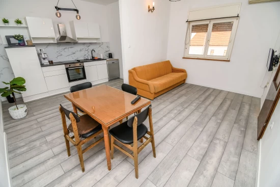 Apartmán Střední Dalmácie - Trogir DA 9935 N2