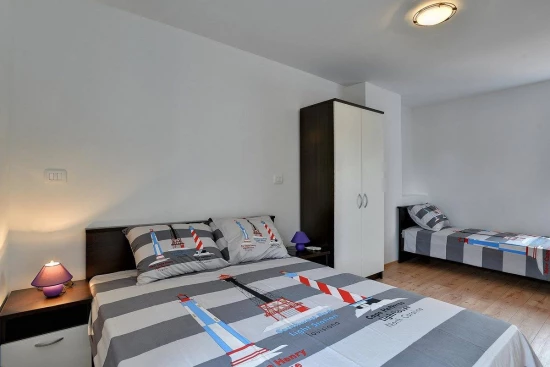 Apartmán Istrie - Ližnjan IS 7548 N1