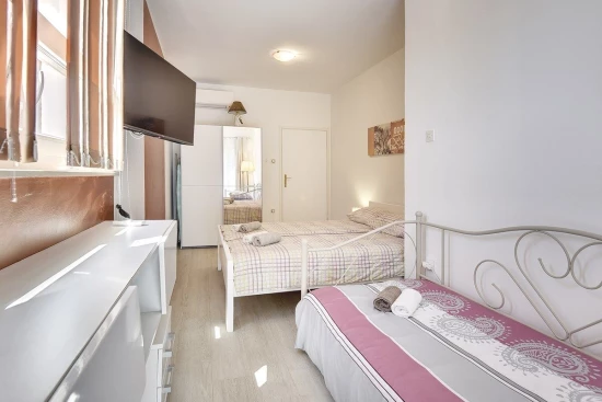 Apartmán Istrie - Ližnjan IS 7555 N1