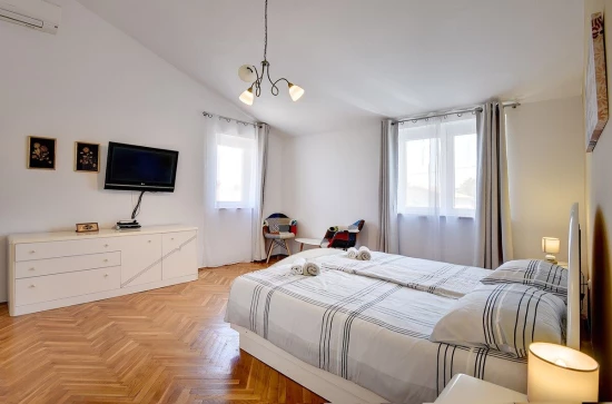 Apartmán Istrie - Ližnjan IS 7555 N1